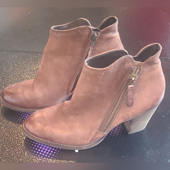 Paul Green Booties - Picture 1 of 6